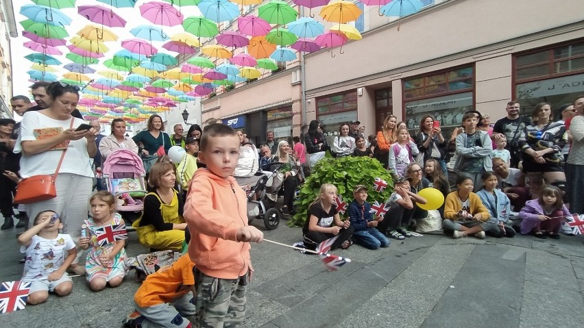 LUFA na ulicach Leszna. Muzyka, taniec i magia zagościły w mieście. Tak będzie do niedzieli ZDJĘCIA