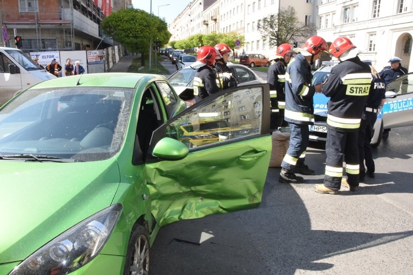 Według wstępnych ustaleń policjantów,  58-letni kierowca...