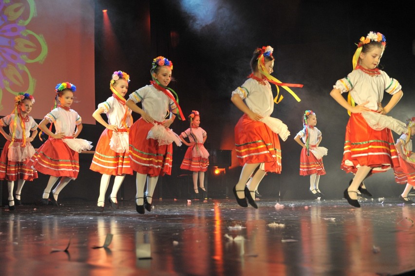 Teatr Palladium: Wygraj bilety na „Taneczną podróż dookoła...