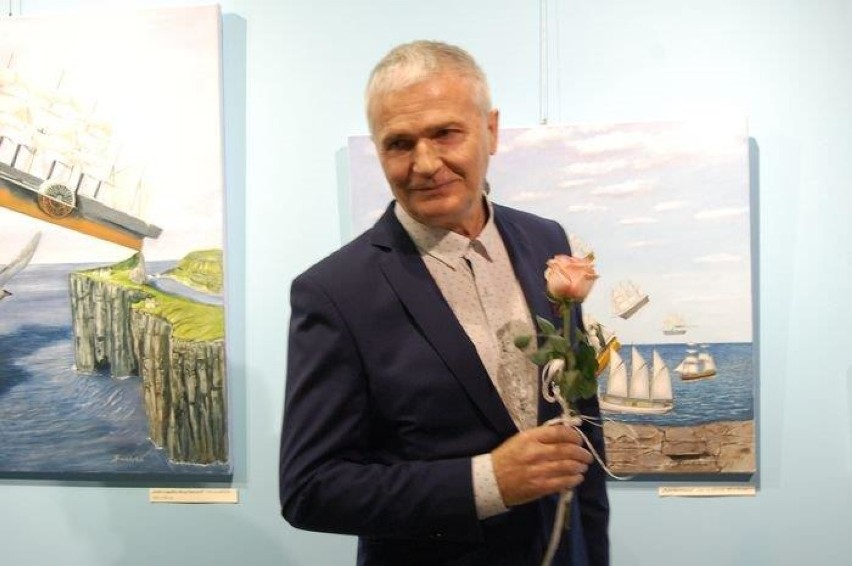 Wystawa w Galerii Kaloryfer w Cieplewie. Morski surrealizm na obrazach Adama Swobody [ZDJĘCIA]