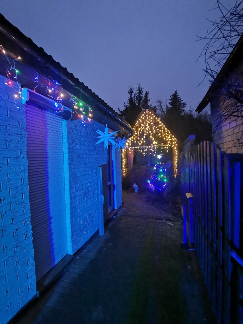 Rozświetlone domy na Święta Bożego Narodzenia w Wągrowcu i powiecie wągrowieckim. Zobaczcie jak magicznie 