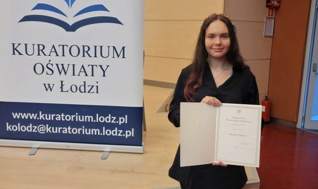 Martyna Dawid z ZSE w Radomsku znalazła się w gronie stypendystów z Łódzkiego, wyróżnionych za wybitne osiągnięcia w nauce