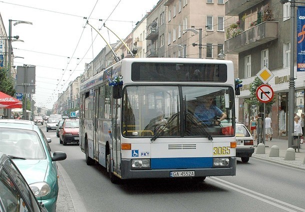 Zlikwidowane zostają wybrane kursy dojazdowe linii 27 w dni...