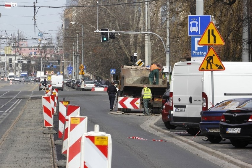 Wrocław: Podwale rozkopane po raz trzeci (ZDJĘCIA)