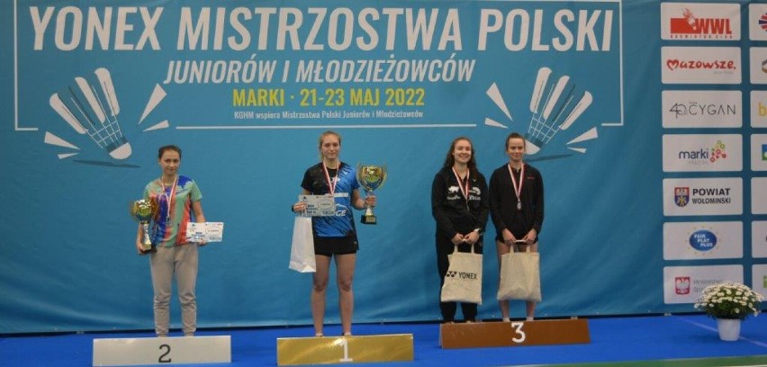 Ania Duda i Laura Bujak z trzema medalami Młodzieżowych Mistrzostw Polski w badmintonie