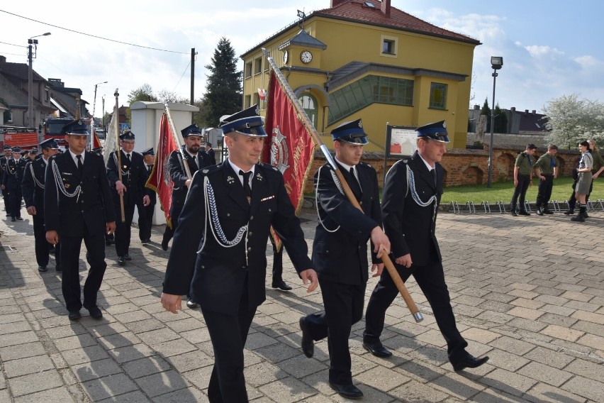 Obchody 231. rocznicy uchwalenia Konstytucji 3 Maja w Zdunach [ZDJĘCIA]            