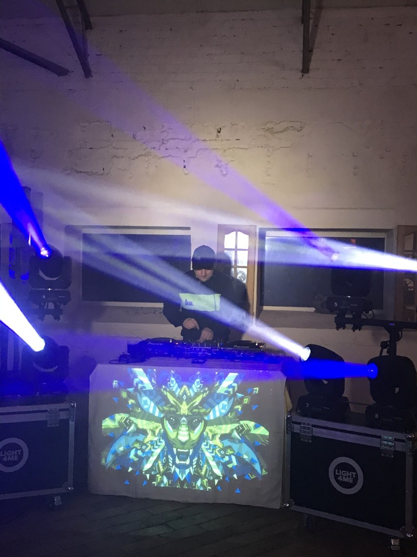 Lokalni DJ-e zagrali walentynkowego live'a na zakończenie karnawału!