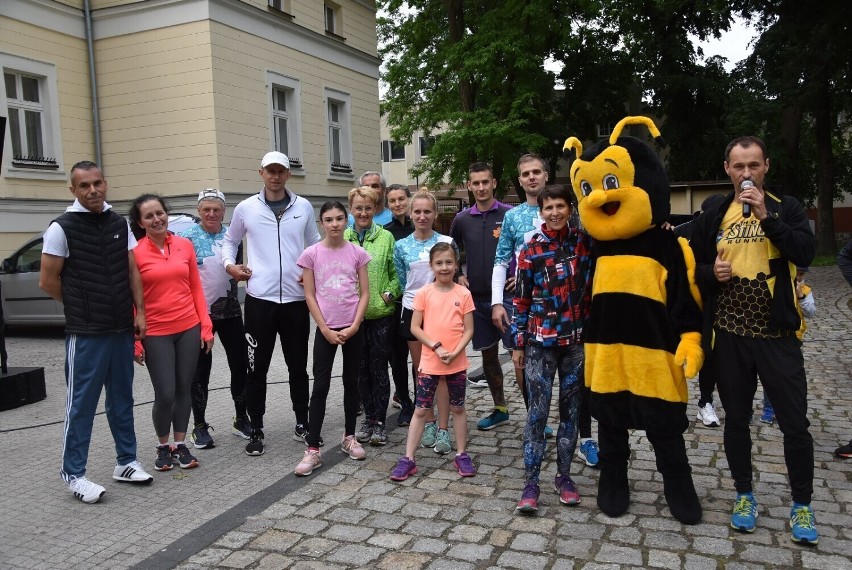 Grodziski Klub Biegacza zaprasza na kolejną edycję akcji "Polska Biega". W tym roku pod hasłem "Polska biegnie z Ukrainą"