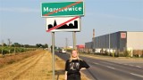 Kierowcy jadąc przez Maryszewice nie zdejmują nogi z gazu. Mieszkańcy proszą o częstsze kontrole prędkości ZDJĘCIA