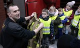 Atrakcja dla dzieci w ferie: zwiedzanie komendy straży pożarnej. Terminy, godziny  