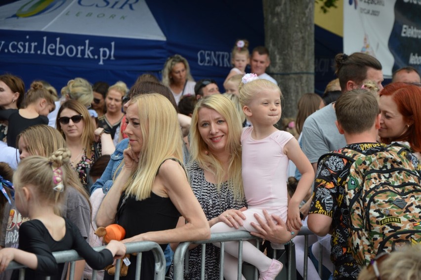 Lębork. Fantastyczna zabawa na placu Pokoju z okazji Dnia Dziecka