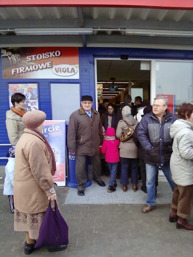 Wejście do marketu Fot. Karol Szmagalski