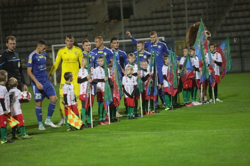 Piłkarze MKS Miedzi Legnica przegrali z Resovią Rzeszów, zdjęcia