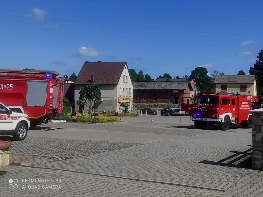 Ćwiczenia strażackie w Sadowie. Akcja gaśnicza i ratunkowa