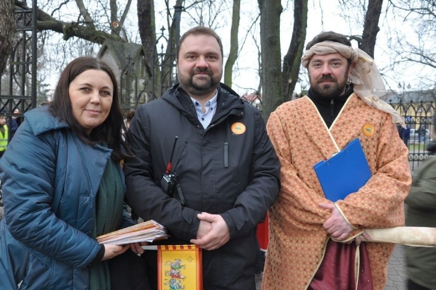 Konecki Orszak Trzech Króli z wielkim kolędowaniem [WIDEO, ZDJĘCIA]