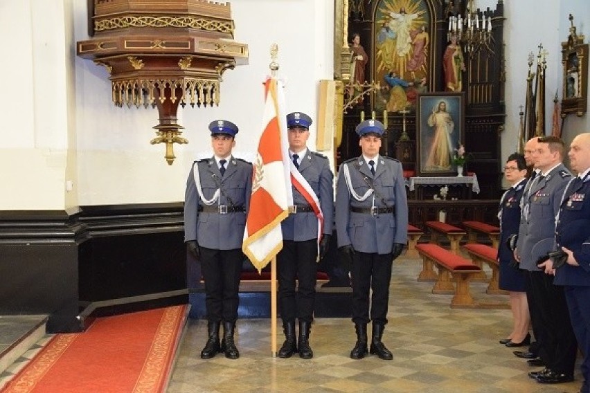 Łowiccy mundurowi na międzypowiatowym święcie policji w Kutnie [ZDJĘCIA]