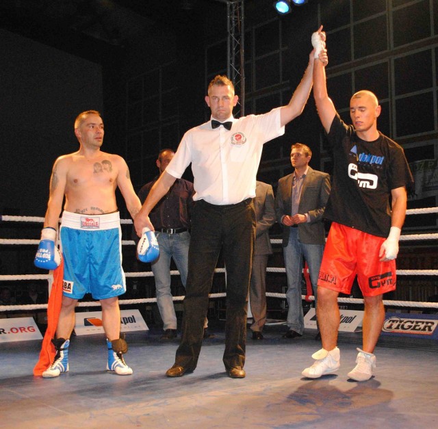 Podczas ubiegłorocznej gali w Tczewie Patryk Litkiewicz pokonał Jensa Kluge.