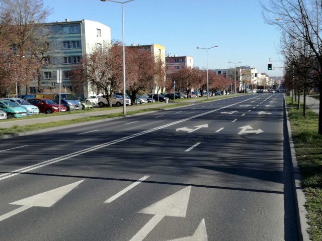 Kaliszanie w kwarantannie. Mieszkańcy zostali w domach, ulice opustoszały