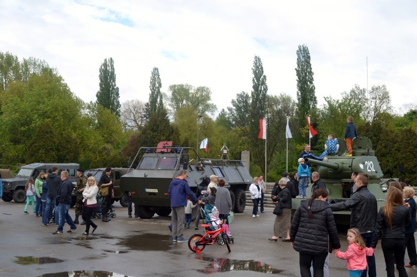 Festyn militarny w Sosnowcu [ZDJĘCIA]