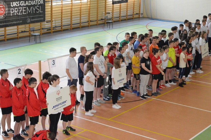 VIII Podkarpacki Turniej Badmintona Olimpiad Specjalnych w...
