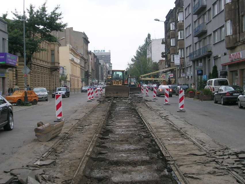 Ulica Piotrkowska. W ramach budowy Łódzkiego Tramwaju...