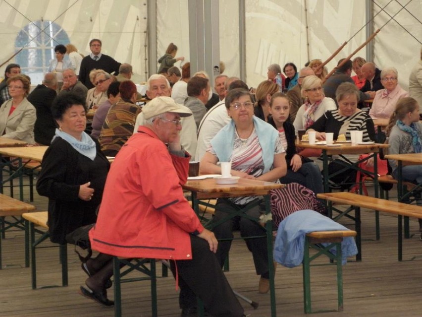 Piknik ostrowskich organizacji na Piaskach [FOTO]