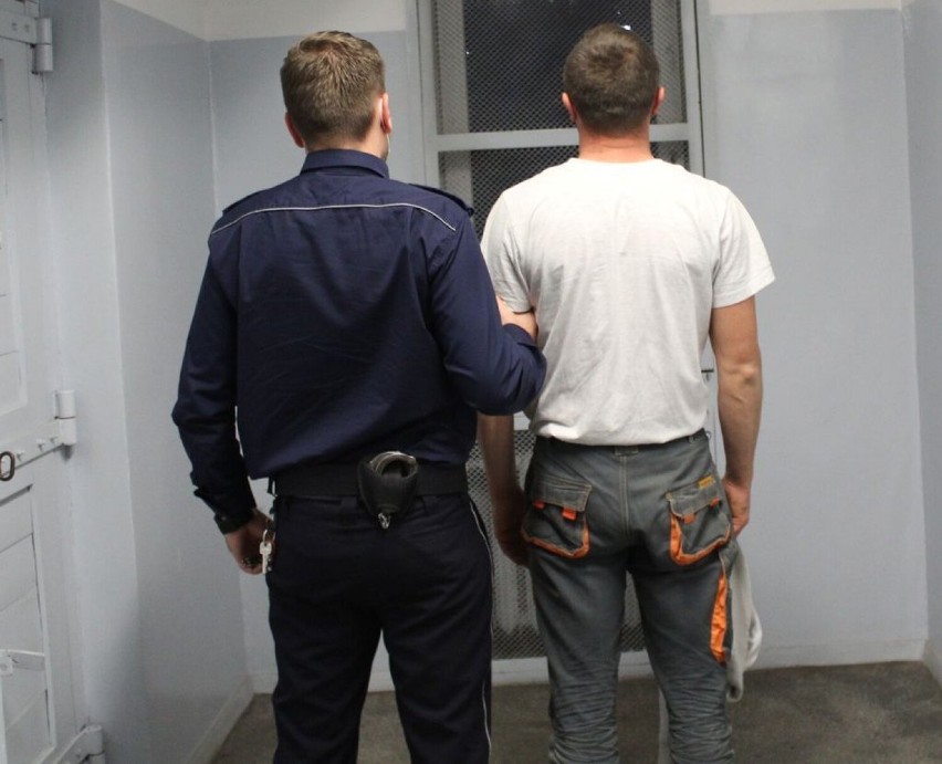 Kradzież przewodów elektrycznych w Wieluniu. Pracownicy ekipy remontowej zostali złapani na gorącym uczynku 