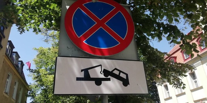 Obwodnica Wałbrzycha. 500 zł za parkowanie na ulicy Lubelskiej i Czerwonego Krzyża 