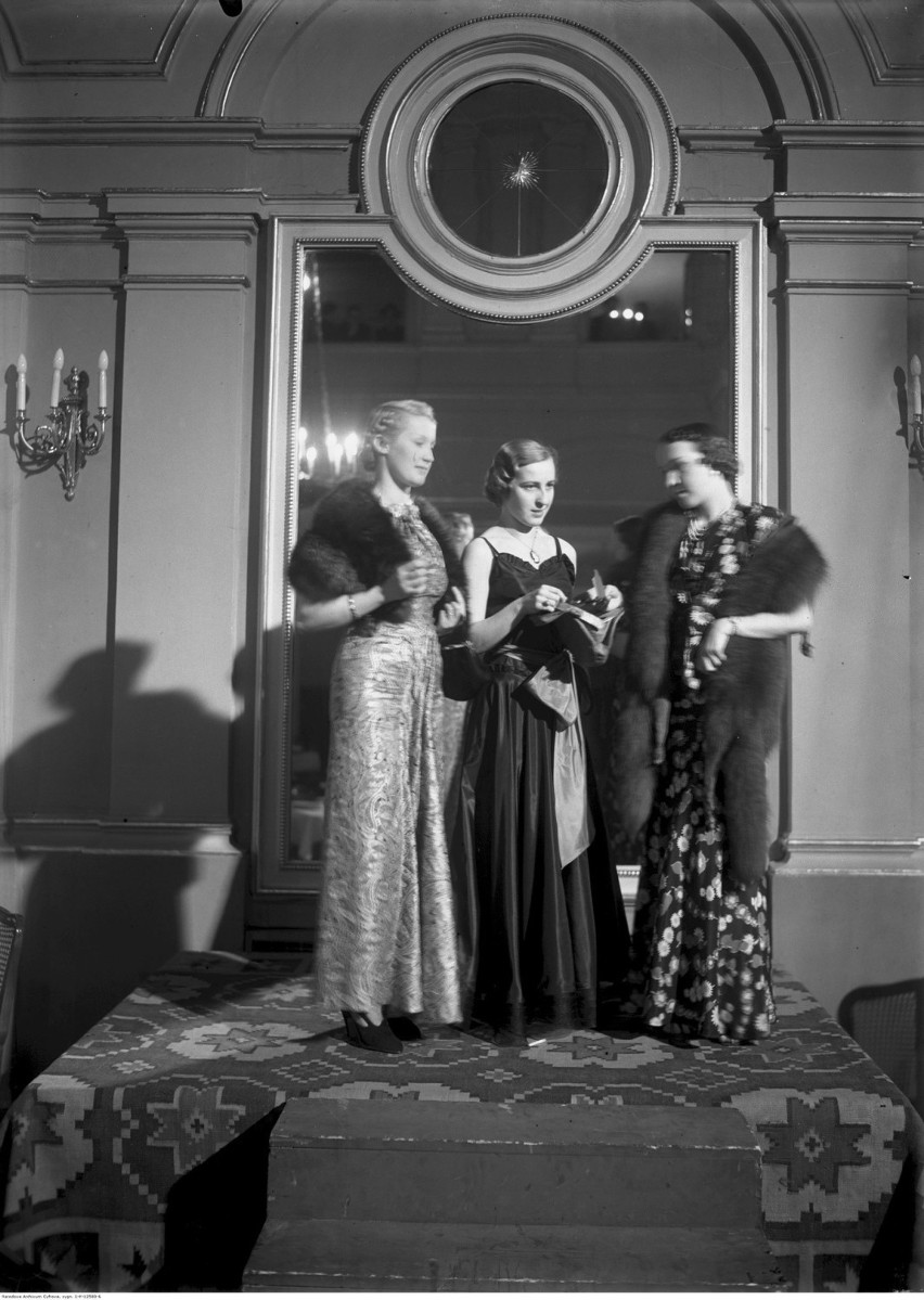 Marzec 1938 - pokaz mody w Grand Hotelu w Krakowie