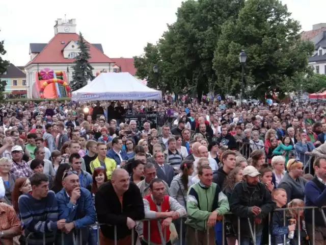 Tak wyglądała Łęczyca 10 lat temu. Ludzie, miejsca i wydarzenia. 2014 rok --> ZDJĘCIA