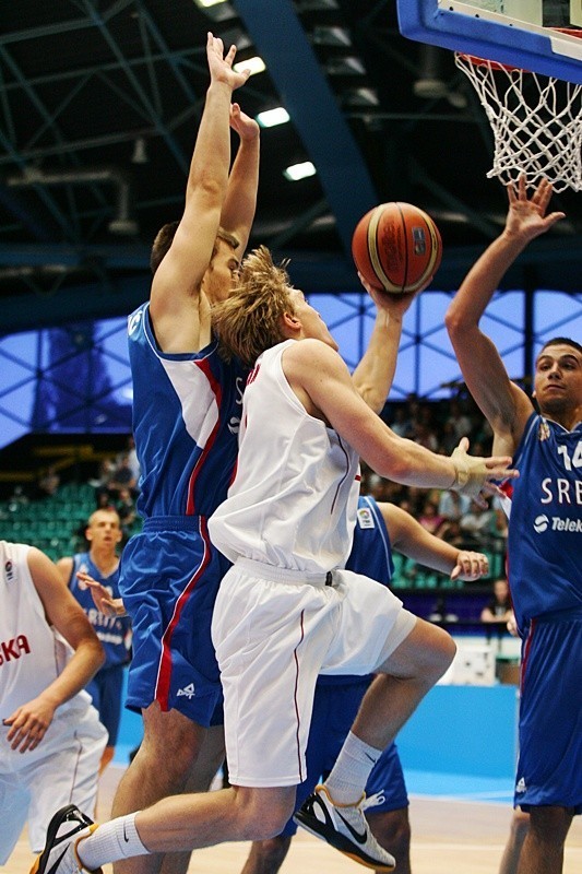 ME U 18: Polska pokonała Serbię 70:61 i awansowała do ćwierćfinału (ZDJĘCIA)