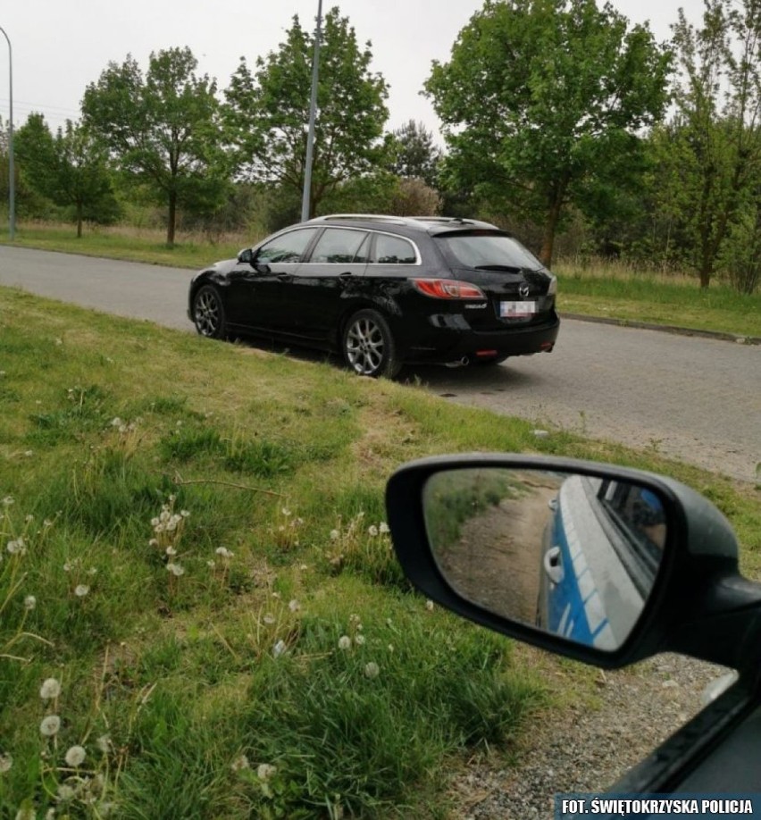 W Kielcach mazda pędziła ponad setką. Kierowca nie był trzeźwy. Teraz ma spore kłopoty