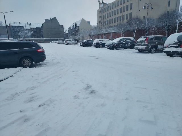 Nowy operator Strefy Płatnego Parkowania ma na własny koszt zmodernizować parking przy ul. Sienkiewicza