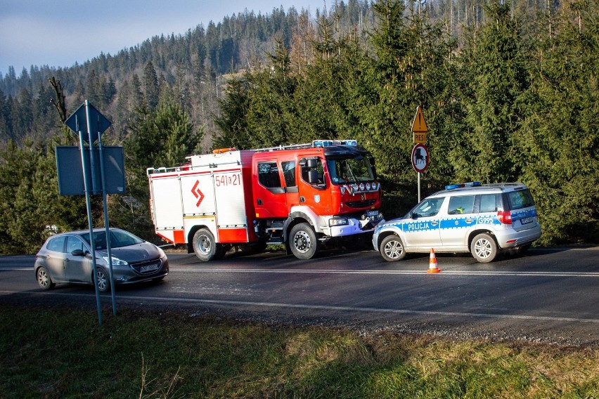 Podhale. Wypadek na zakopiance. Droga pod Tatry jest zablokowana!