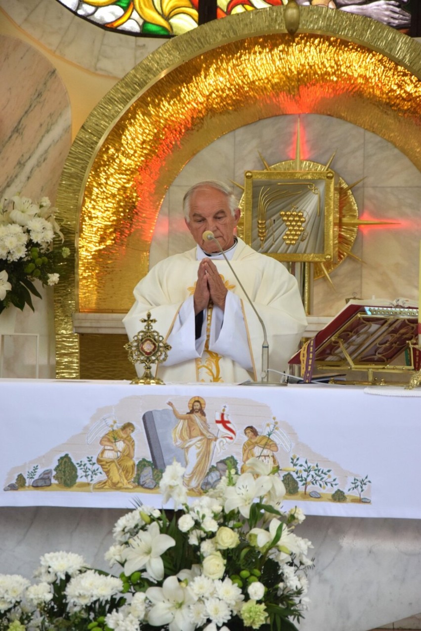 Relikwie świętego Jana Pawła II w kościele w Pińczycach - ZDJĘCIA