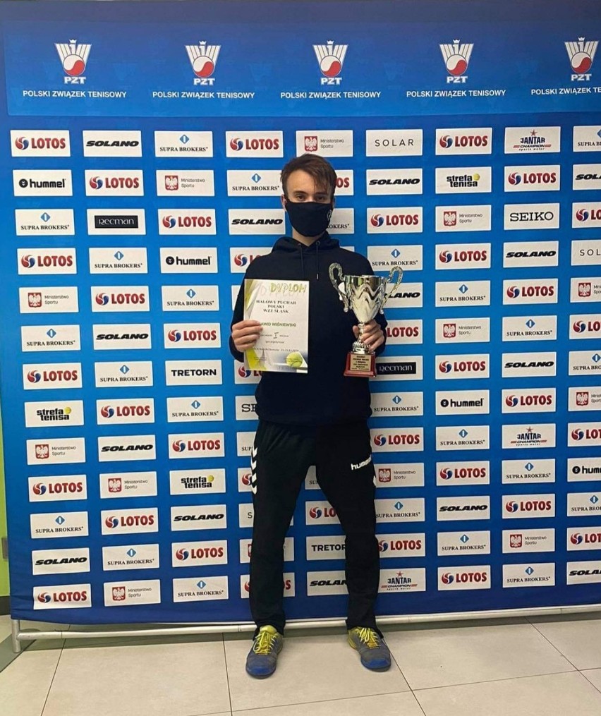 Dawid Wiśniewski triumfował w turnieju Halowego Pucharu...