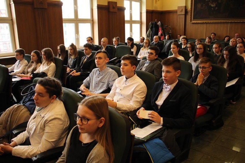 Ruda Śląska: Rozpoczęła się kolejna kadencja Młodzieżowej Rady Miasta