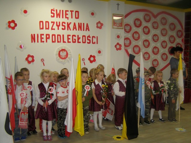 Dzień Niepodległości w przedszkolu w Chmielnie