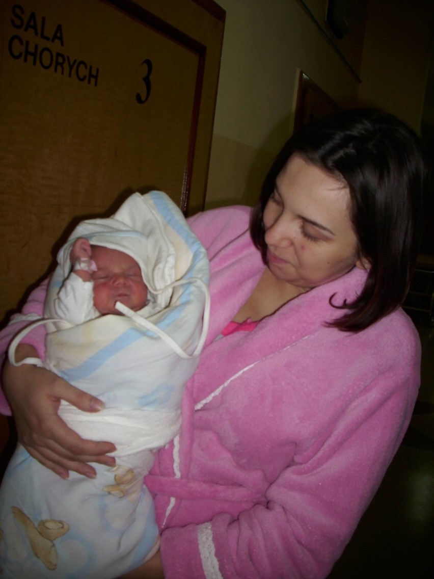 Amelka Jóźwiak z mamą, urodzona na początku tej dekady....