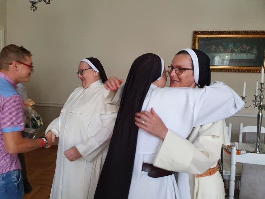 Powitanie sióstr Jany i Benigny