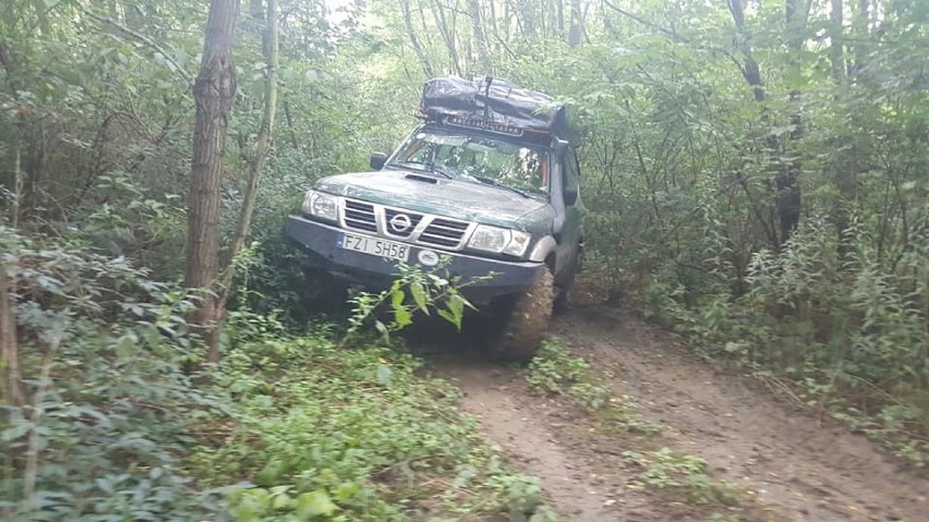 Zdjęcia z kolejnej edycji zlotu miłośników samochodów...