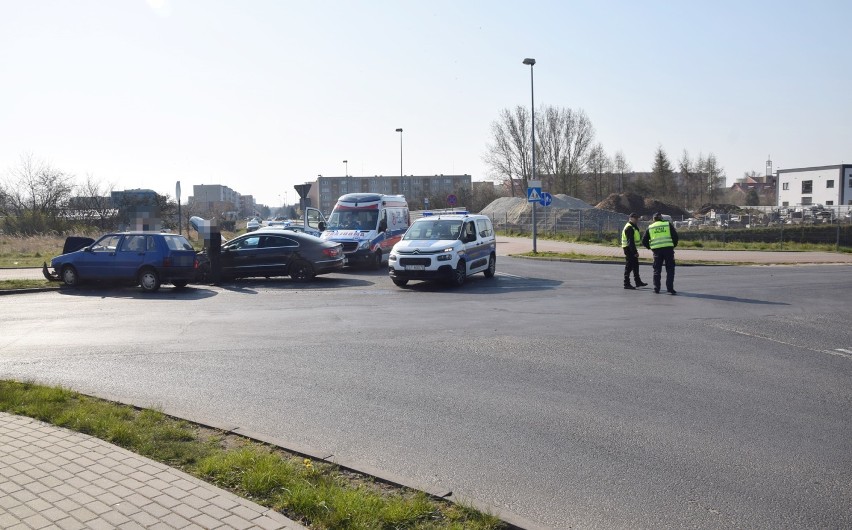 Znowu zderzyły się samochody. Tym razem fiat i volkswagen 