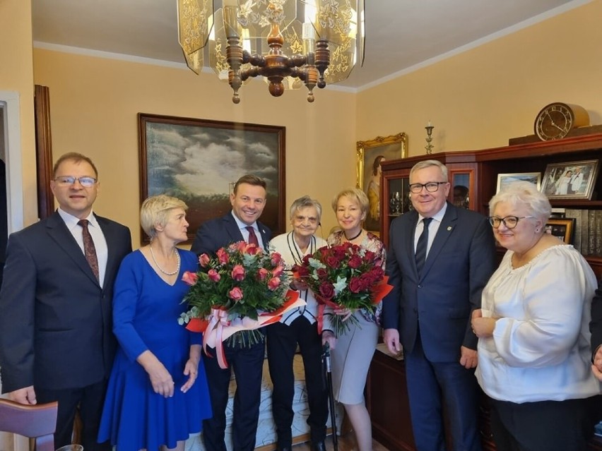 Jadwigę Śliwak odwiedzili prezydent Nowej Soli Jacek...