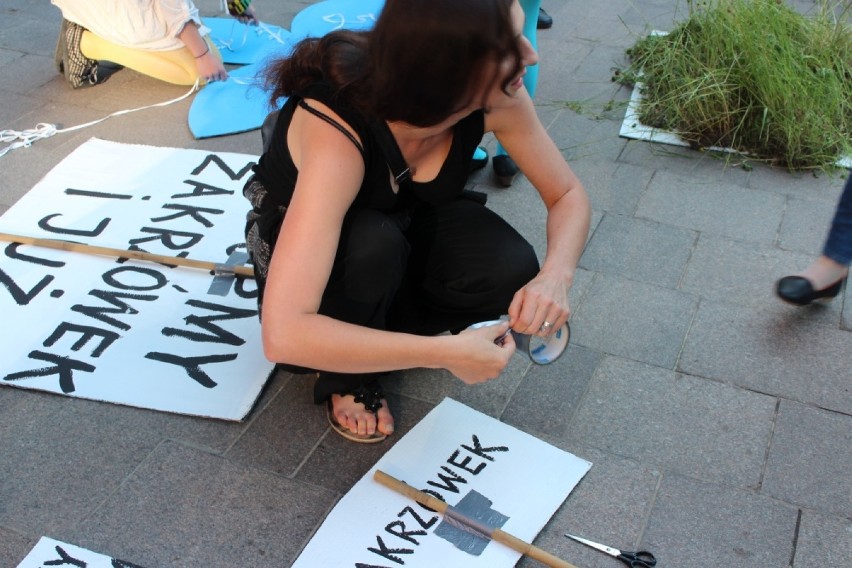 Modraszki protestują w obronie Zakrzówka