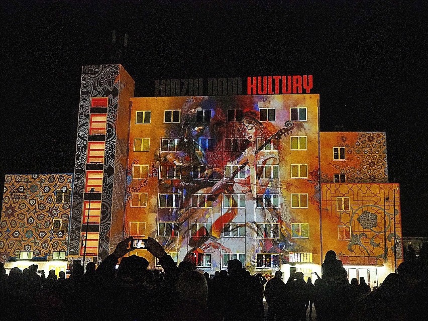 Tysiące ludzi na Festiwalu Światła w Łodzi. Jak było? ZOBACZ ZDJĘCIA
