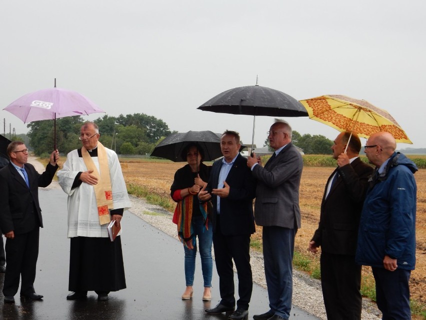 W gminie Gołańcz otwarto czwarty odcinek drogi z Morakowie