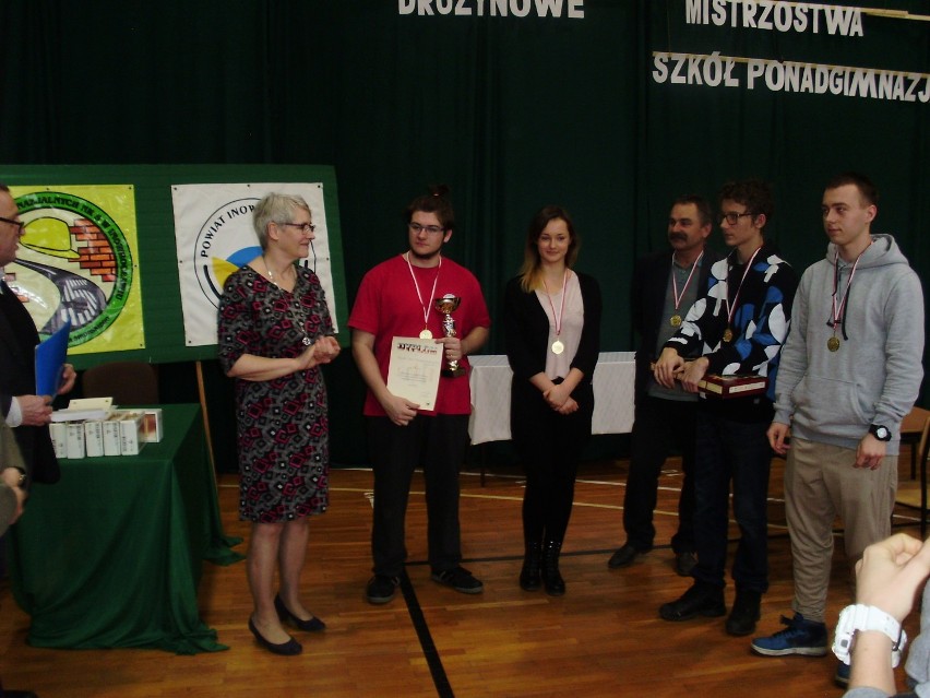 II Drużynowe Mistrzostwa Powiatu Inowrocławskiego Szkół Ponadgimnazjalnych w szachach [zdjęcia]