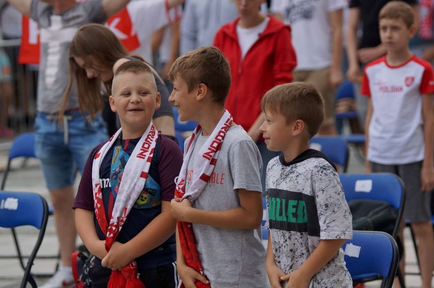 Strefa kibica na Głównym Rynku w Kaliszu