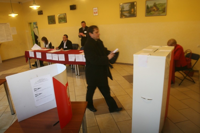 Wybory 2014 w Rybniku druga tura: Rybniczanie wybierają...