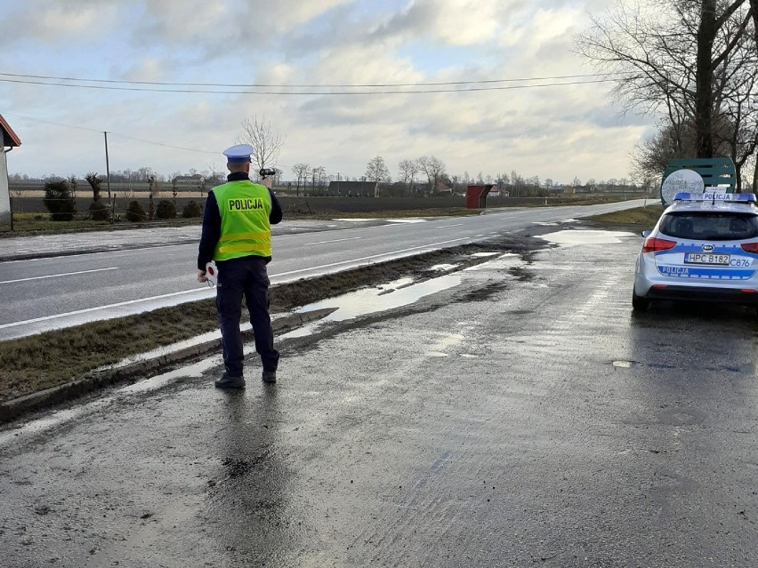 45-letnia mieszkanka powiatu radziejowskiego jechała BMW pod wpływem alkoholu. Obywatelskie zatrzymanie